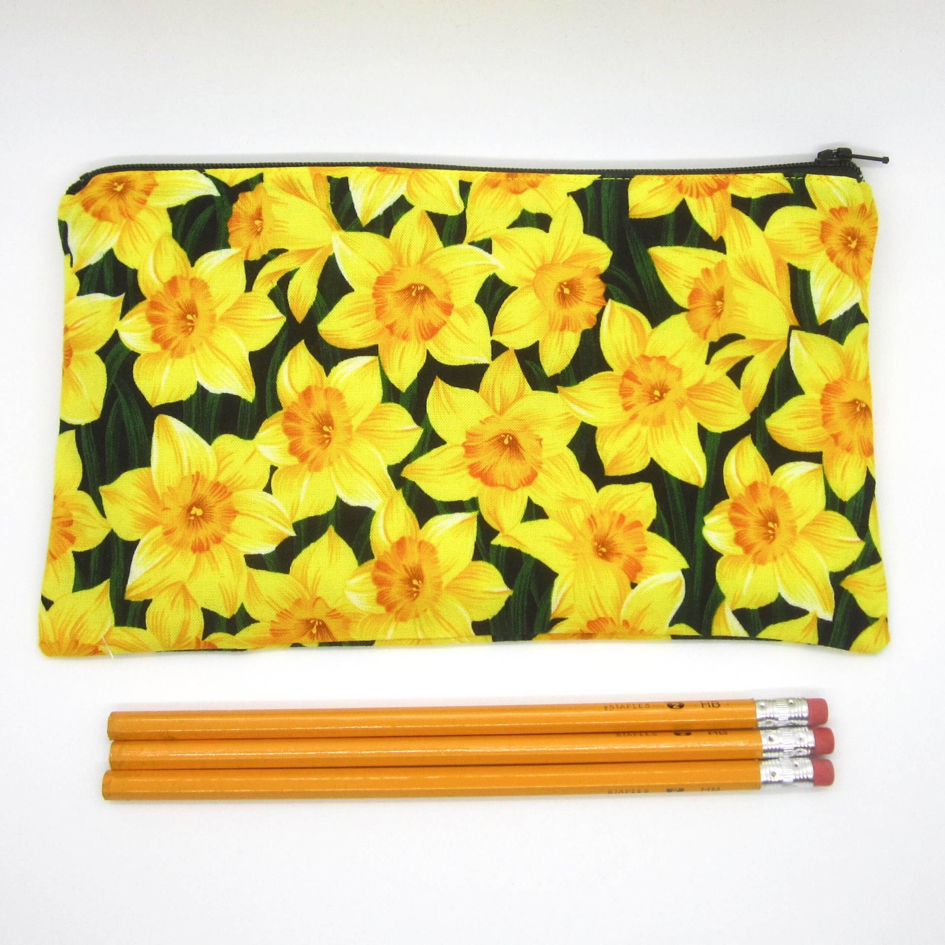 Narzissen Stoff Reißverschluss Beutel/Bleistift Fall Make-Up Tasche Gadget Narzissen Stoff Reißverschluss Beutel/Bleistift Fall Make-Up Tasche Gadget von MarfDaze