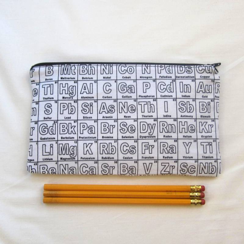 Periodentisch Stoff Reißverschlusstasche/Stiftemäppchen Schminktasche Gadgetsack Periodentisch Stoff Reißverschlusstasche/Stiftemäppchen Schminktasche Gadgetsack von MarfDaze
