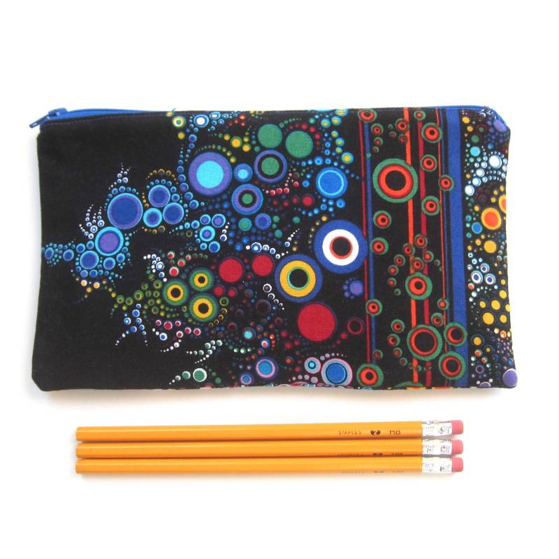 Schwarze Kreise Und Punkte Reißverschluss Beutel/Bleistift Fall Make-Up Tasche Gadget Sack Schwarze Kreise Und Punkte Reißverschluss Beutel/Bleistift Fall Make-Up Tasche Gadget Sack von MarfDaze