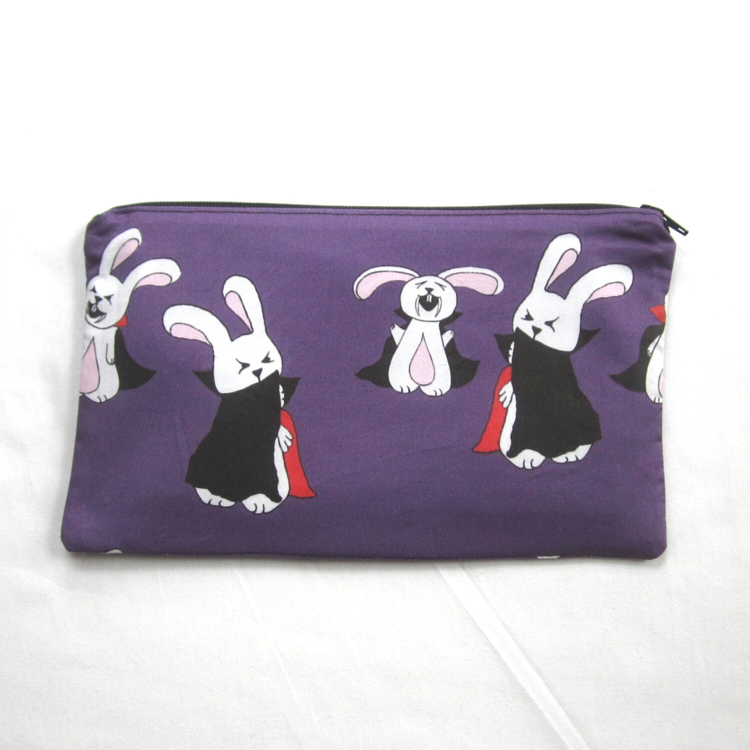 Vampir-Hasen-stoff-Mäppchen/Kosmetiktasche Gadget Tasche Vampir-Hasen-stoff-Mäppchen/Kosmetiktasche Gadget Tasche von MarfDaze