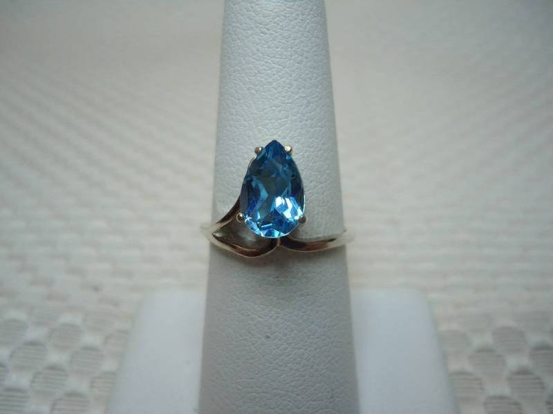 Blautopas-Ring in Birnenform Silber - Größe 6.75 #2206 von MargaretsGems