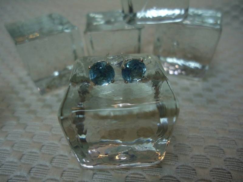 Himmelblaue Topas Ohrringe in Sterling Silber #2237 von MargaretsGems