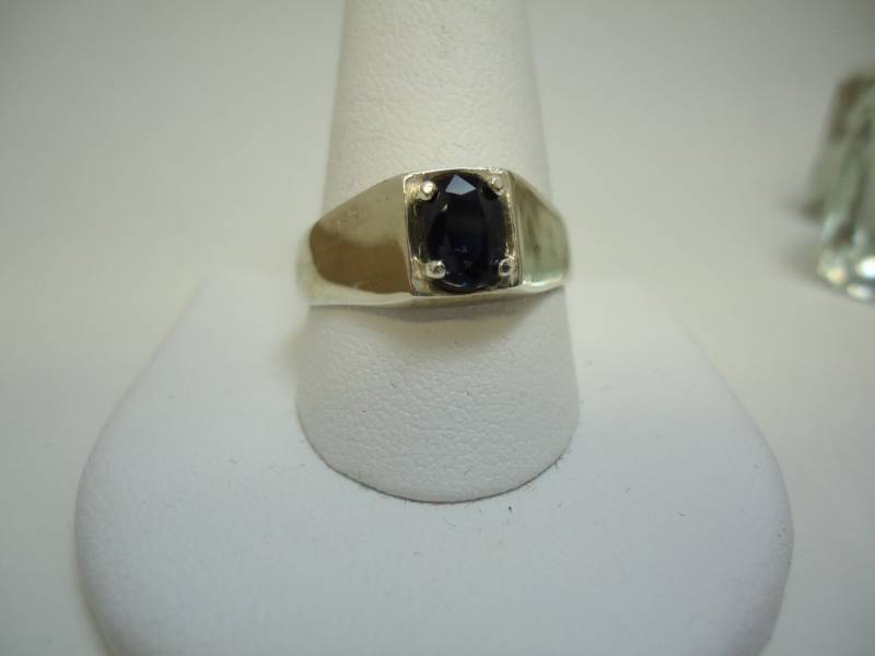 Oval Cut Saphir Ring in Sterling Silber - Größe 11.25 #1031 Oval Cut Saphir Ring in Sterling Silber - Größe 11.25 #1031 von MargaretsGems