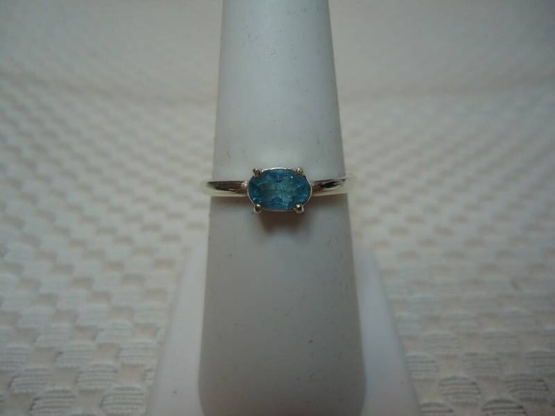 Oval Geschliffener Apatit-Ring Aus Silber - Größe 7 #2364 von MargaretsGems