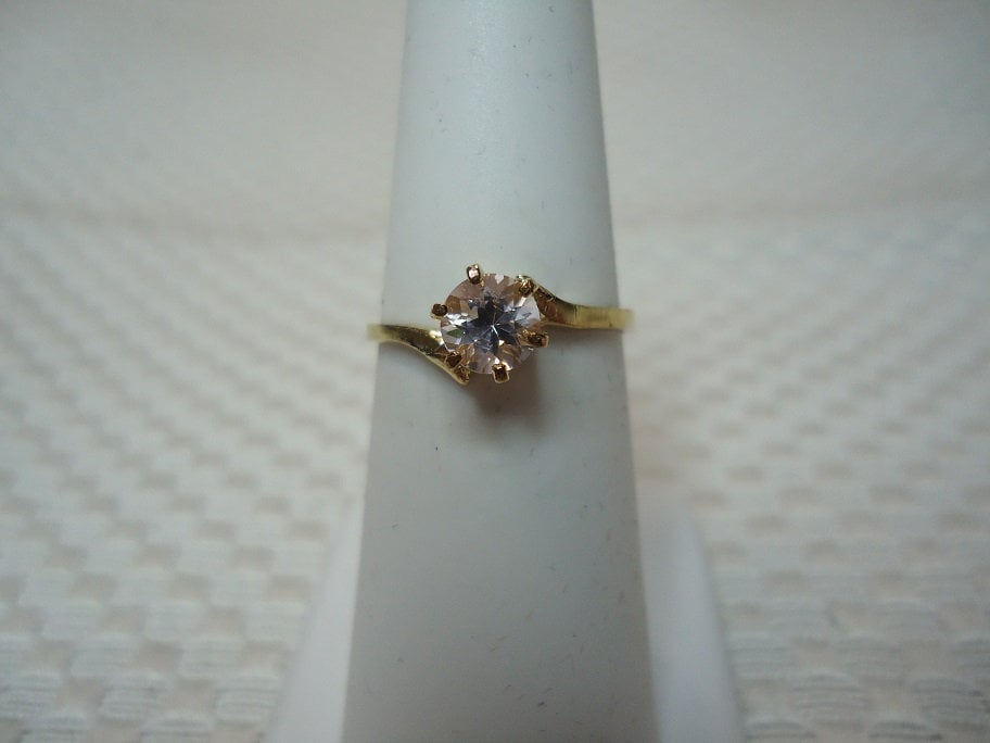 Runder Morganit Ring Aus Massivem 10K Gelbgold #2362 Runder Morganit Ring Aus Massivem 10K Gelbgold #2362 von MargaretsGems