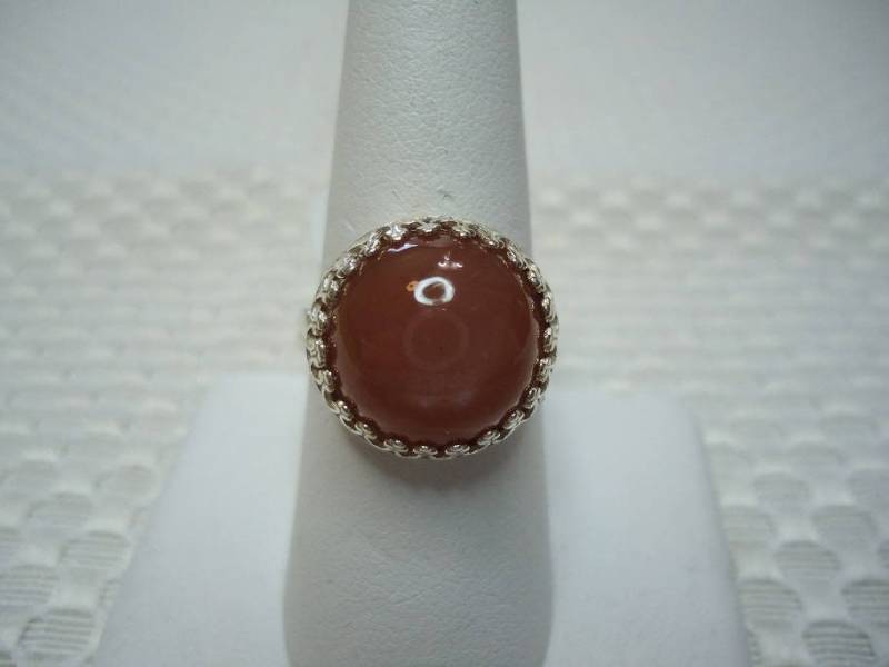 Runder Oranger Seidiger Mondstein Cabochon Ring in Sterling Silber - #2015 von MargaretsGems