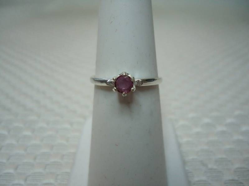 Runder Rubin Ring in Silber - Größe 6 #2279 von MargaretsGems