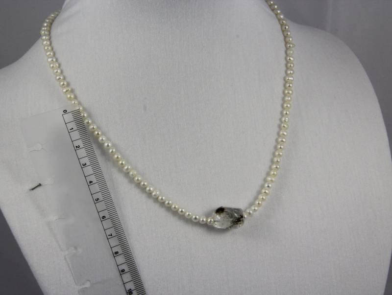 Collier Aus Bergkristall Und Weissen Süßwasserzuchtperlen, 925Er Silber, 48 cm von MargaritiferaGems