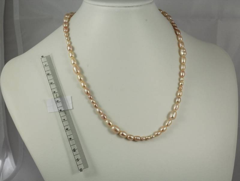 Kette Aus Rosefarbenen Süßwasserzuchtperlen, 925Er Silber, Länge 47 cm Kette Aus Rosefarbenen Süßwasserzuchtperlen, 925Er Silber, Länge 47 cm von MargaritiferaGems