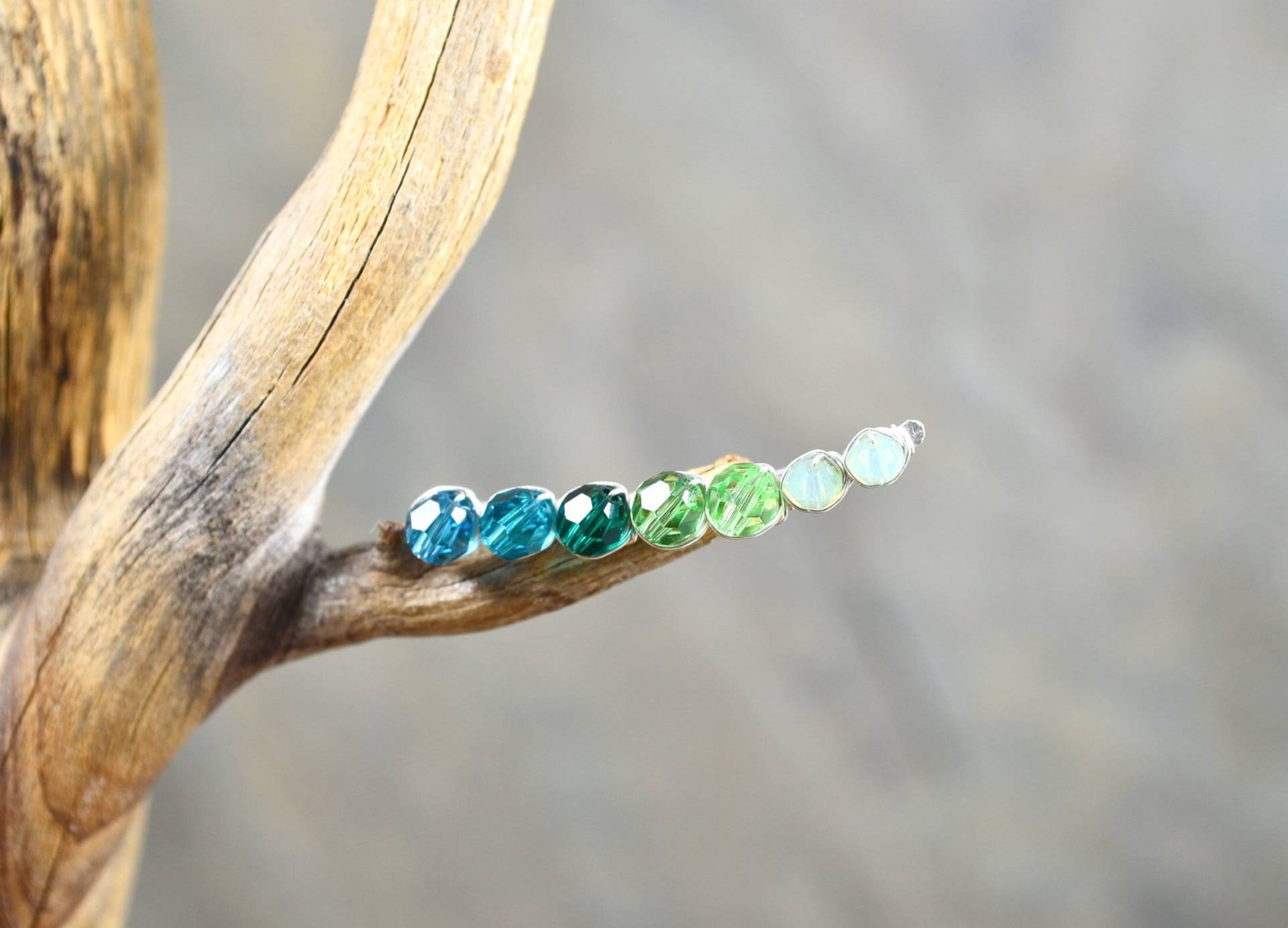 Teal Emerald Grüne Ohr Kletterer, 14K Gold Filled Sterling Silber Kristallprismen Ohrhänger Pin Rebe Sweep Indicolite Ombre Ohrringe Teal Emerald Grüne Ohr Kletterer, 14K Gold Filled Sterling Silber Kristallprismen Ohrhänger Pin Rebe Sweep Indicolite Ombre Ohrringe von MargayB