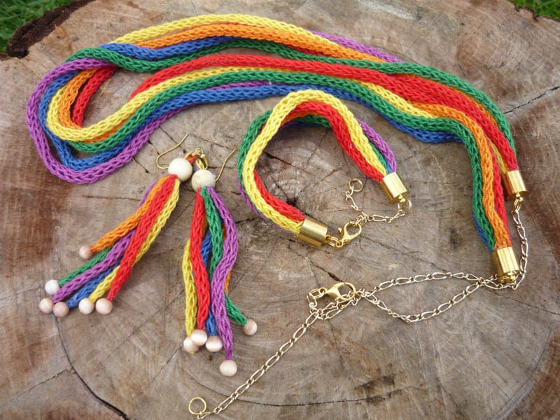 Set Der Regenbogen Häkelschmuck, Tricotin Schmuck, Gestrickter Schmuck von MariAnnieArt