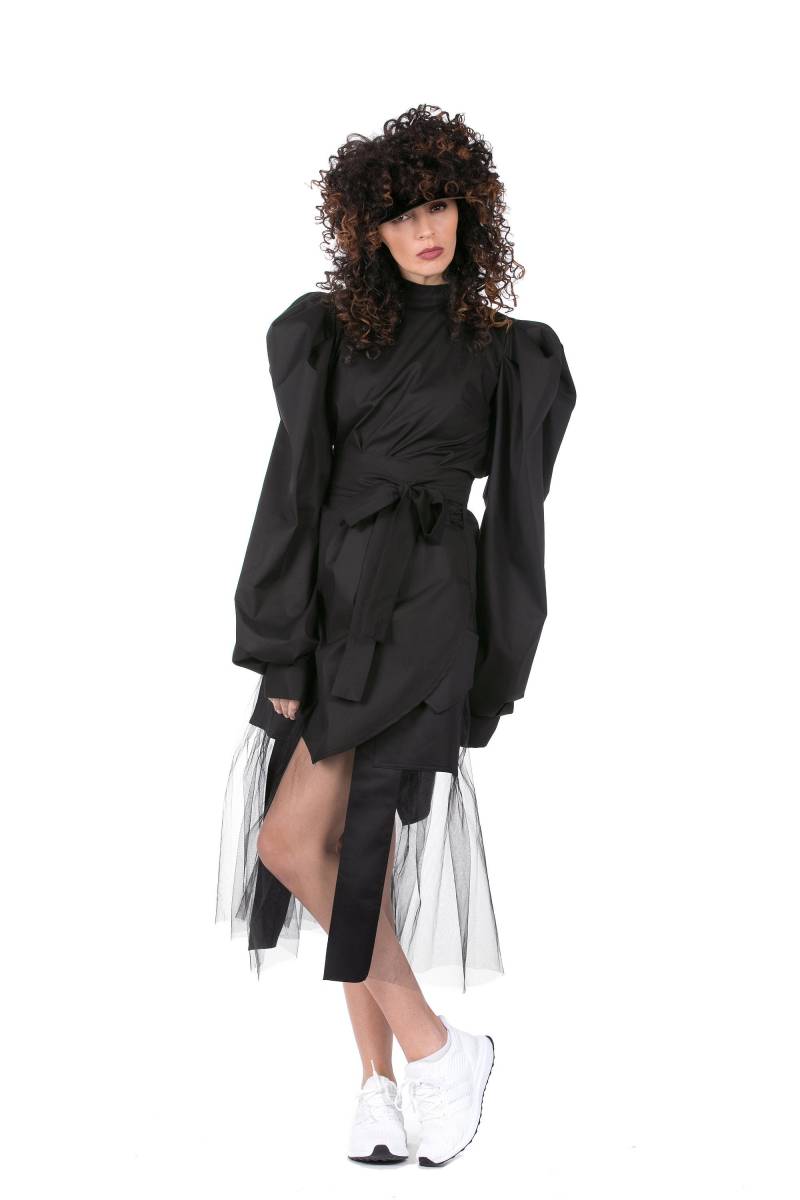 Puffärmel Top, Schwarzes Tunika Top Mit Übergroßen Ärmeln, Extravagante Bluse, Formelles Abend Avantgarde von MariaQueenMaria