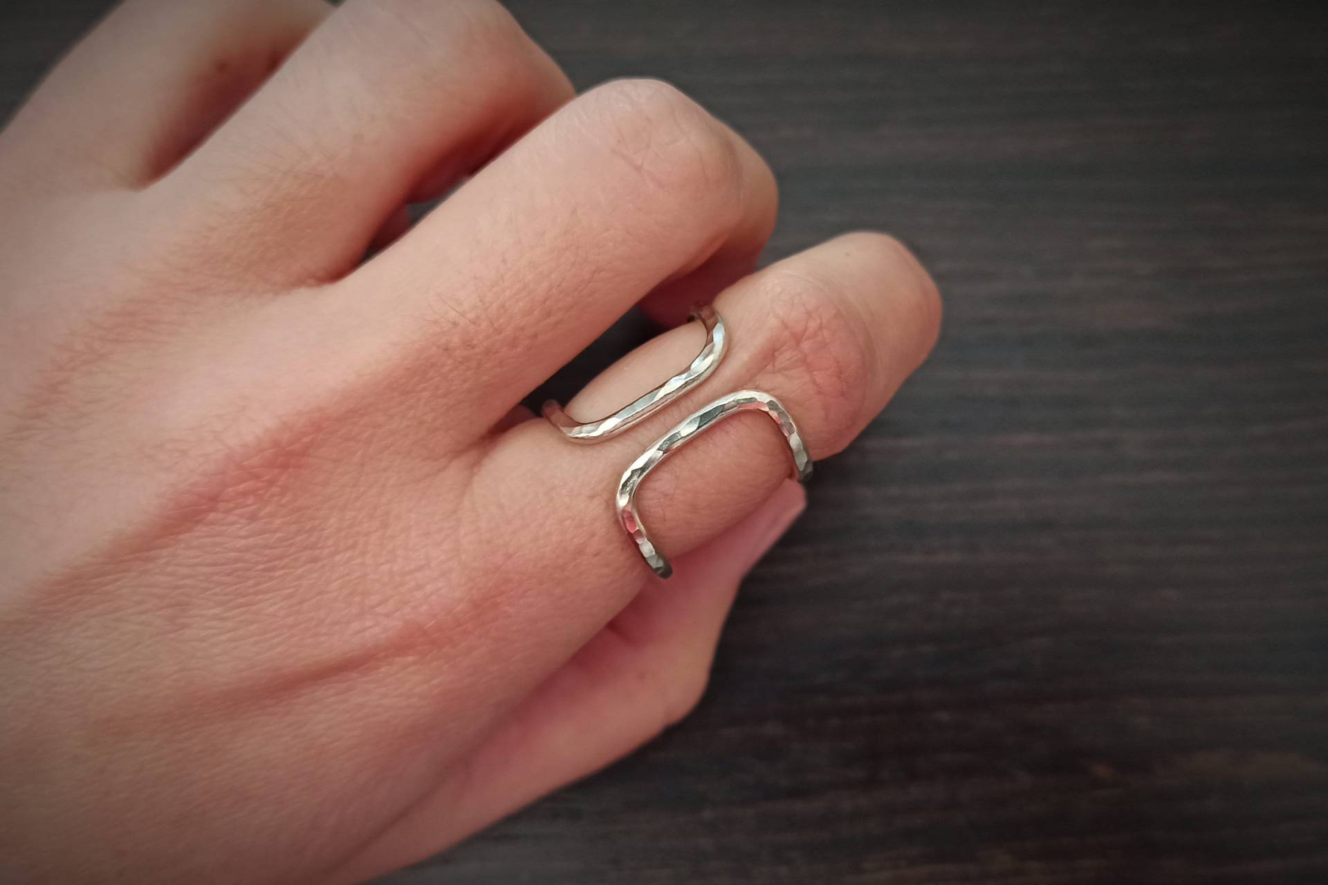 Schlichte Linie Ring Sterling Silber Moderne Minimalist Ring von MarianaHandmade