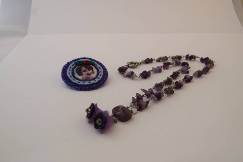 Halskette, Statement-Halskette, Handgemachte Artikel, Kragen, Schmuck, Zubehör, Geschenkideen, Opal Lila Halskette von MarianaPandi