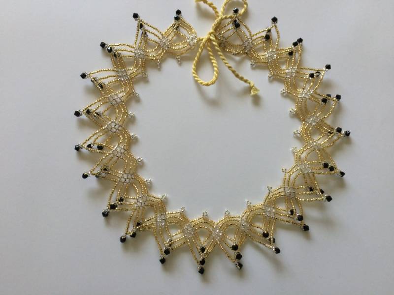 Perlen Halskette Gelb Und Schwarz Handgemachte Artikel Schmuck Geschenk von MarianaPandi