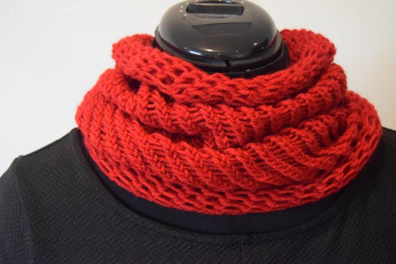 Schals, Geschenkideen, Hand Stricken Schal, Damen Accessorise, Ausgefallene Damen, Handgemachte Artikel, Handgemachtes Geschenk von MarianaPandi