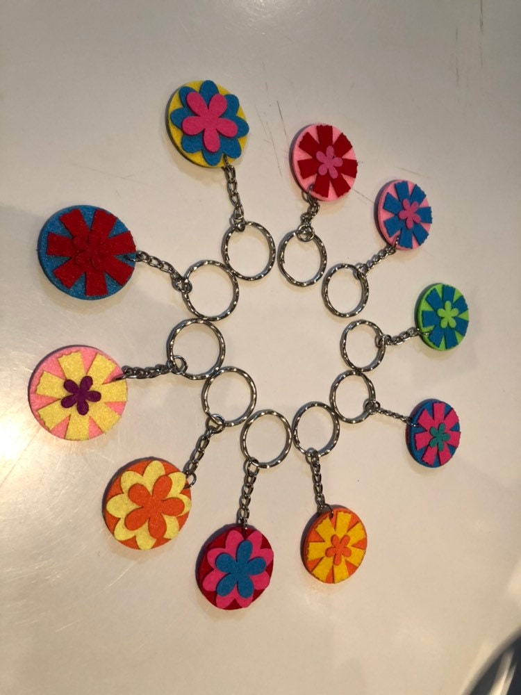 Schlüsselanhänger, Blume Form 10 Schlüsselanhänger von MarianaPandi