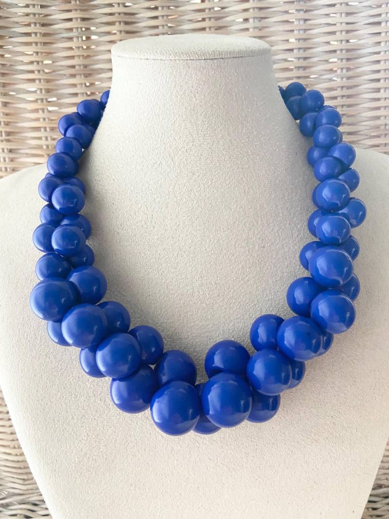 Damen Statement Kette Modeschmuck Blau Perlenkette Blogger Bib Halskette Extravagant Modekette Collier Damen Statement Kette Modeschmuck Blau Perlenkette Blogger Bib Halskette Extravagant Modekette Collier von Mariandldesign
