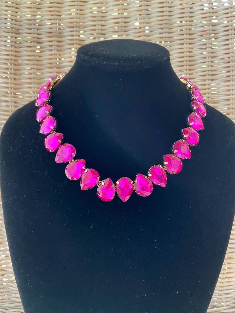 Damenkette Statement Halskette Brautschmuck Abendkette Pink Goldfarben Glitzer Steine Collier Blogger Modeschmuck Elegant von Mariandldesign