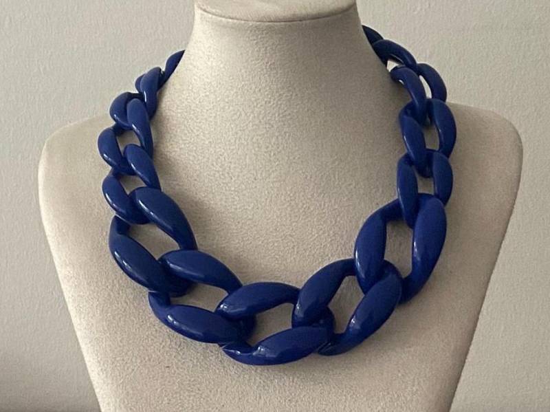 Halskette Statement Damenkette Gliederkette Chunky Kette Modeschmuck Acryl Bib Blogger Modekette Blau von Mariandldesign