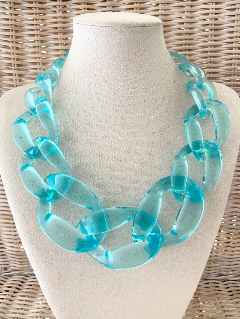 Halskette Statement Damenkette Gliederkette Chunky Kette Modeschmuck Acryl Bib Modekette Transparent Blau von Mariandldesign