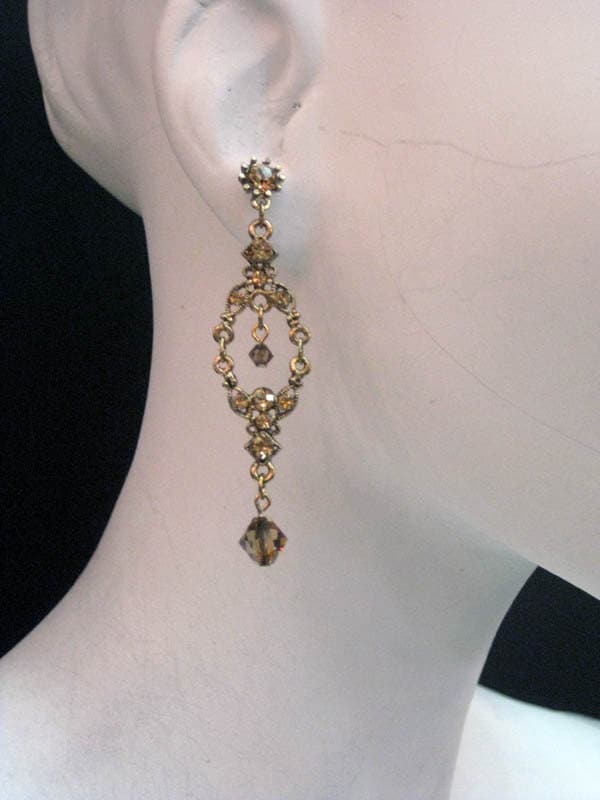 Antikes Goldbernstein-Kristall von MariannaHarutunian