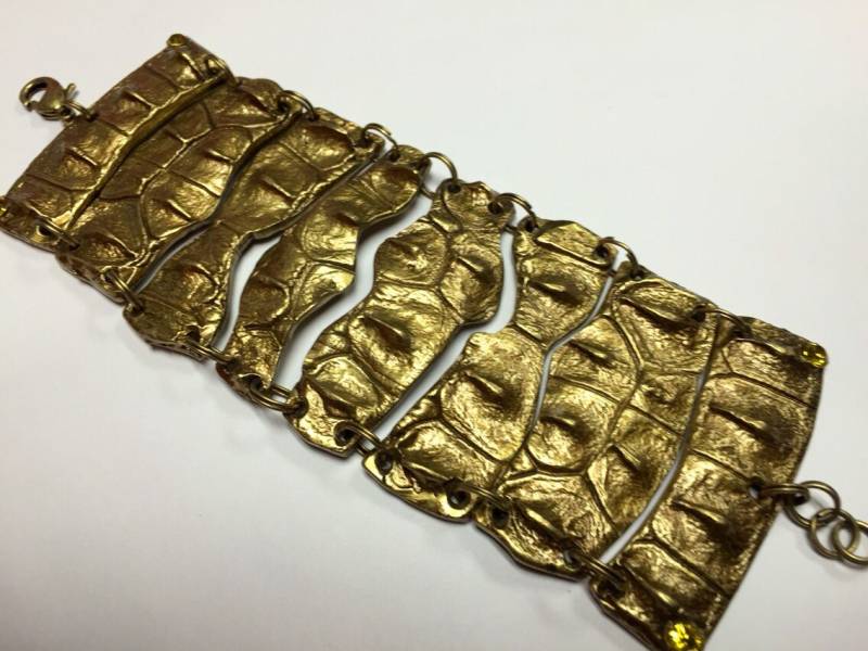 Gator Armband Aus Metall von MariannaHarutunian