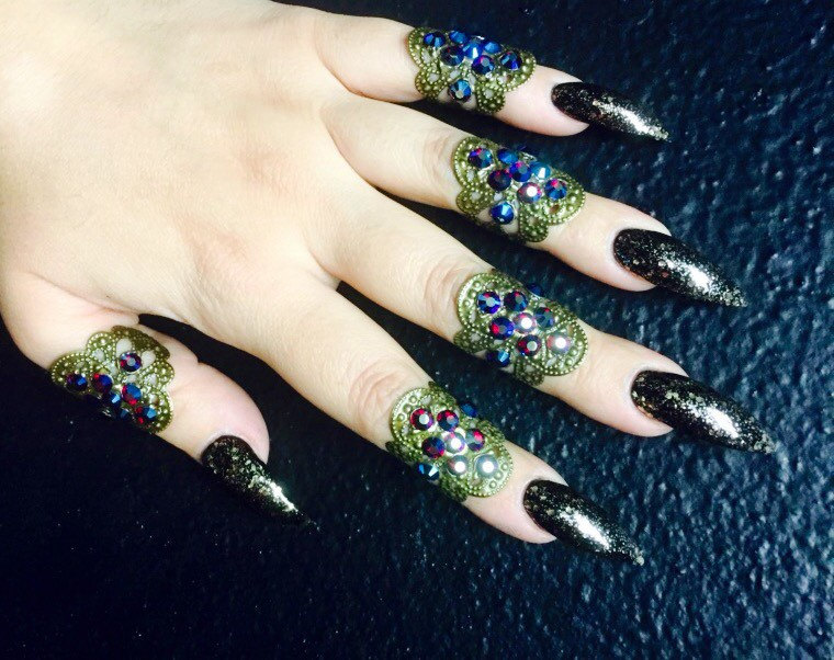 Liebesringe. 5Er Set von MariannaHarutunian