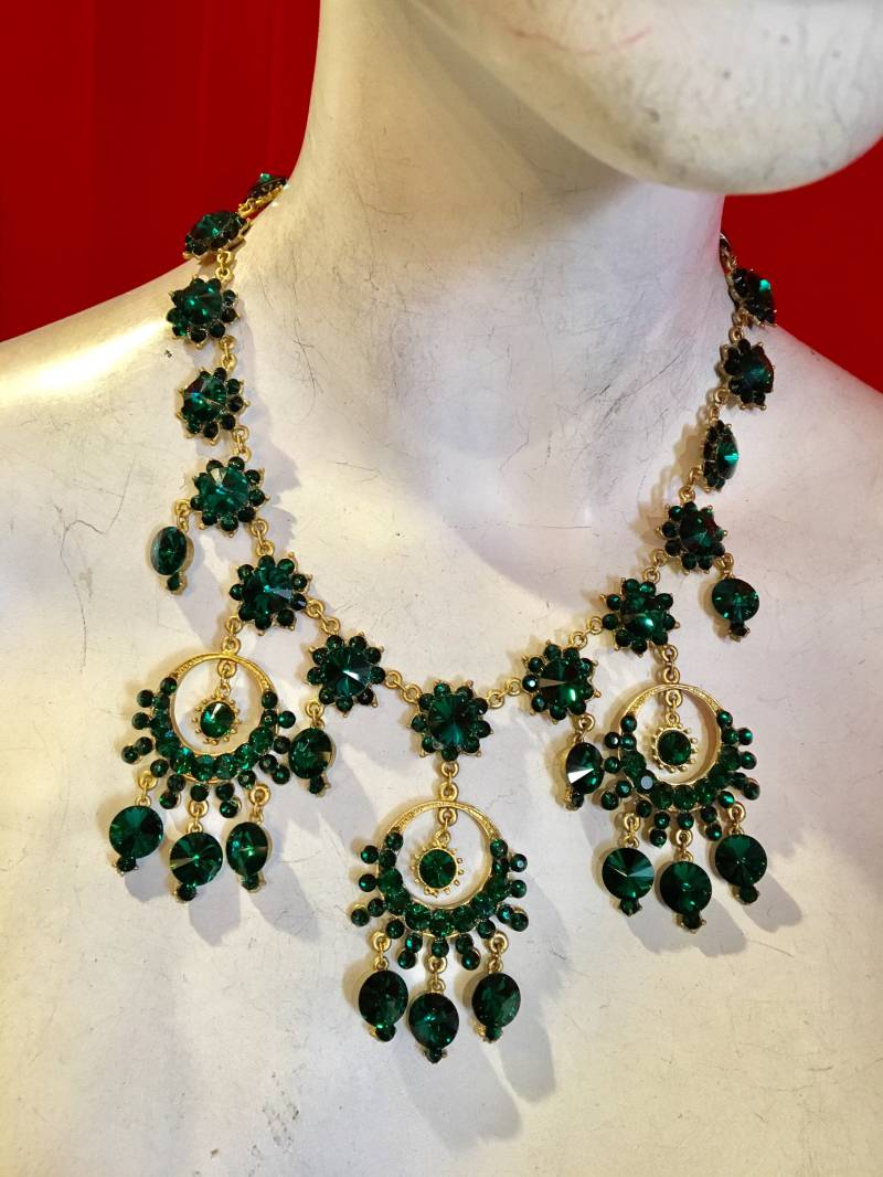 Smaragd Göttin Halskette von MariannaHarutunian