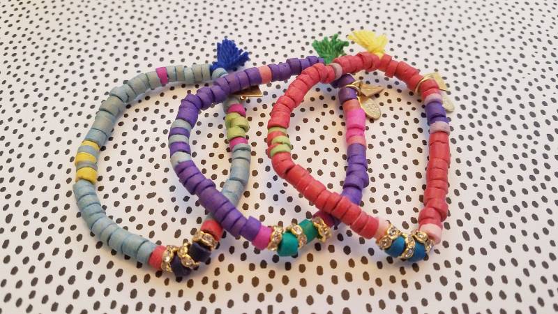 Marianna Mae Classic Bright Perlen Stretch Coco Armbänder 3Pak-Multi von MariannaMaeDesign