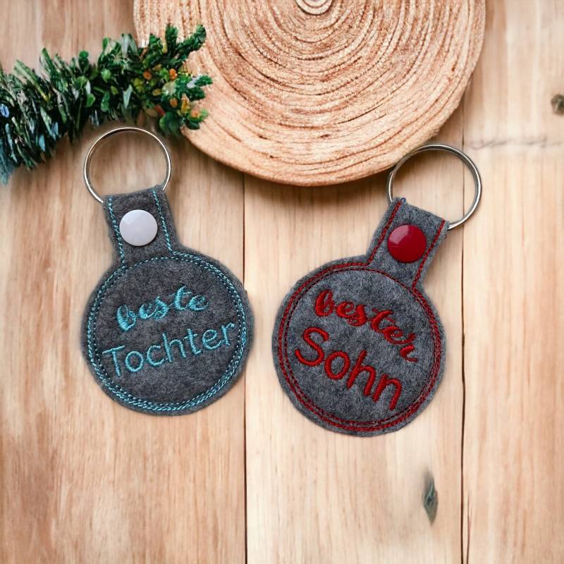 Schlüsselanhänger Filz Personalisiert Geschenk Weihnachten Muttertag Geburtstag Name Mädchen Junge Frau Mann Oma Opa Tochter Sohn von MariasStickNaehwelt