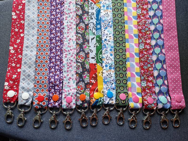 Schlüsselband, Ausweishalter, Schlüsselanhänger Für Krankenschwester, Pflegekraft, Physiotherapeut Schlüsselband, Ausweishalter, Schlüsselanhänger Für Krankenschwester, Pflegekraft, Physiotherapeut von MarieFabric