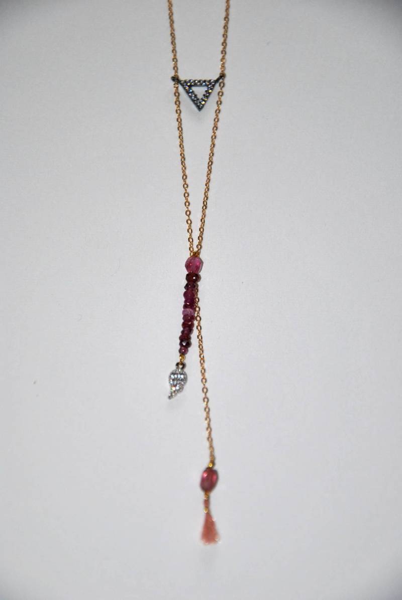 Vergoldete Kette Verdoppelt, Kette, Facettierten Rubin Perlen, Silber Flügel, Pistole Dreieck, Pfirsich, Rosa Quaste von MarieSubirana