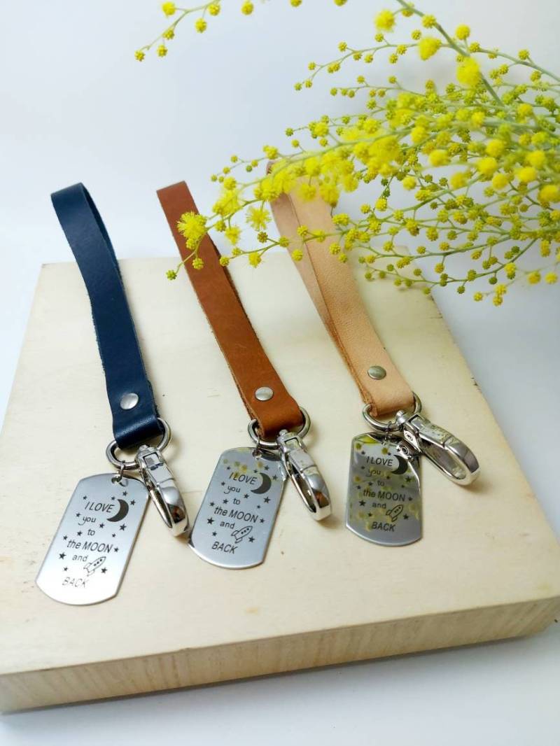 Leather Key Chain Gifts For Her & Him | Valentine's Day Keychain Schlüsselanhänger Zum Valentinstag Porte-Clés Saint Valentin von Marienkaefer3