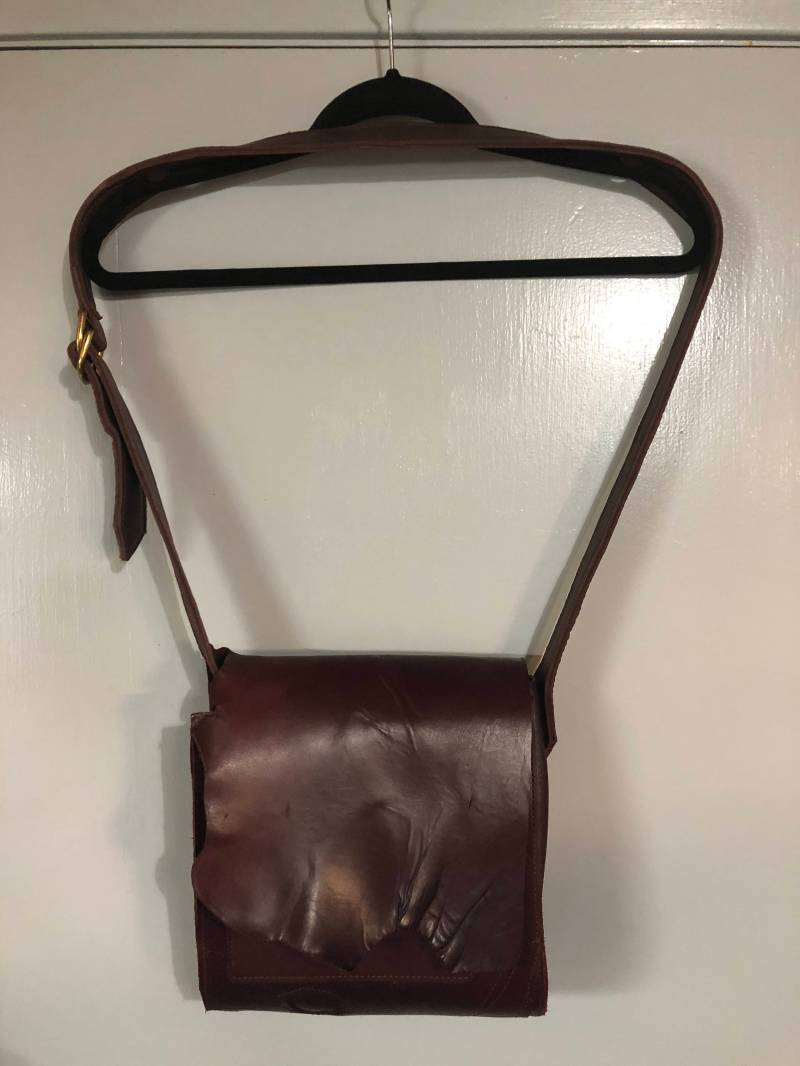 Latigo Post Ledertasche Latigo Post Ledertasche von MarigolDesignStudio