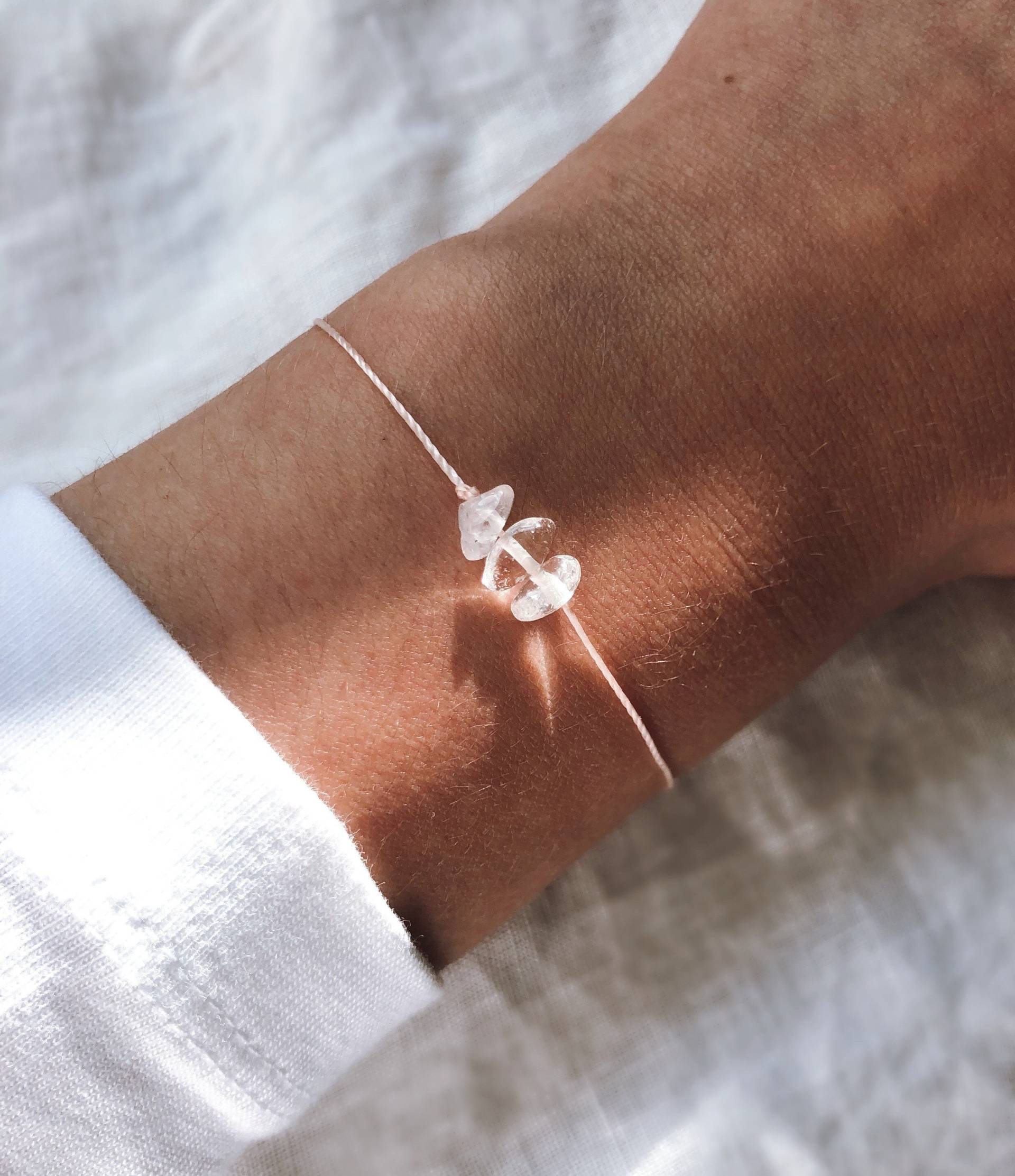 Bergkristall Armband, Natürlicher Bergkristall, Zierlicher Schmuck, Filigranes Freundschaftsarmband, Bergkristall Nylonband von MarilutiqueShop