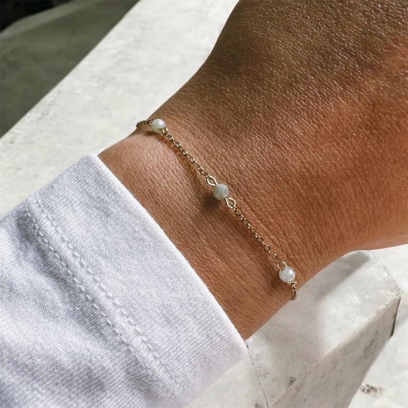 Jade Edelstein Armband, Filigranes, Zierliches, Elegantes Armband Jade Edelstein Armband, Filigranes, Zierliches, Elegantes Armband von MarilutiqueShop