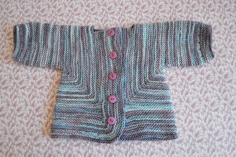 Hand Stricken Baby Pullover Hand Stricken Baby Pullover von MarinJaneKnits