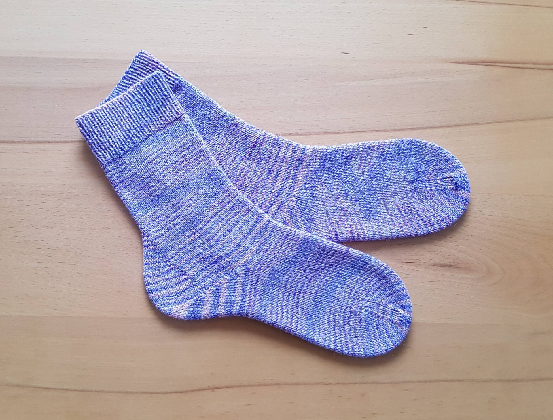 Handgestrickte Socken Größe 36-37 von Marina5000