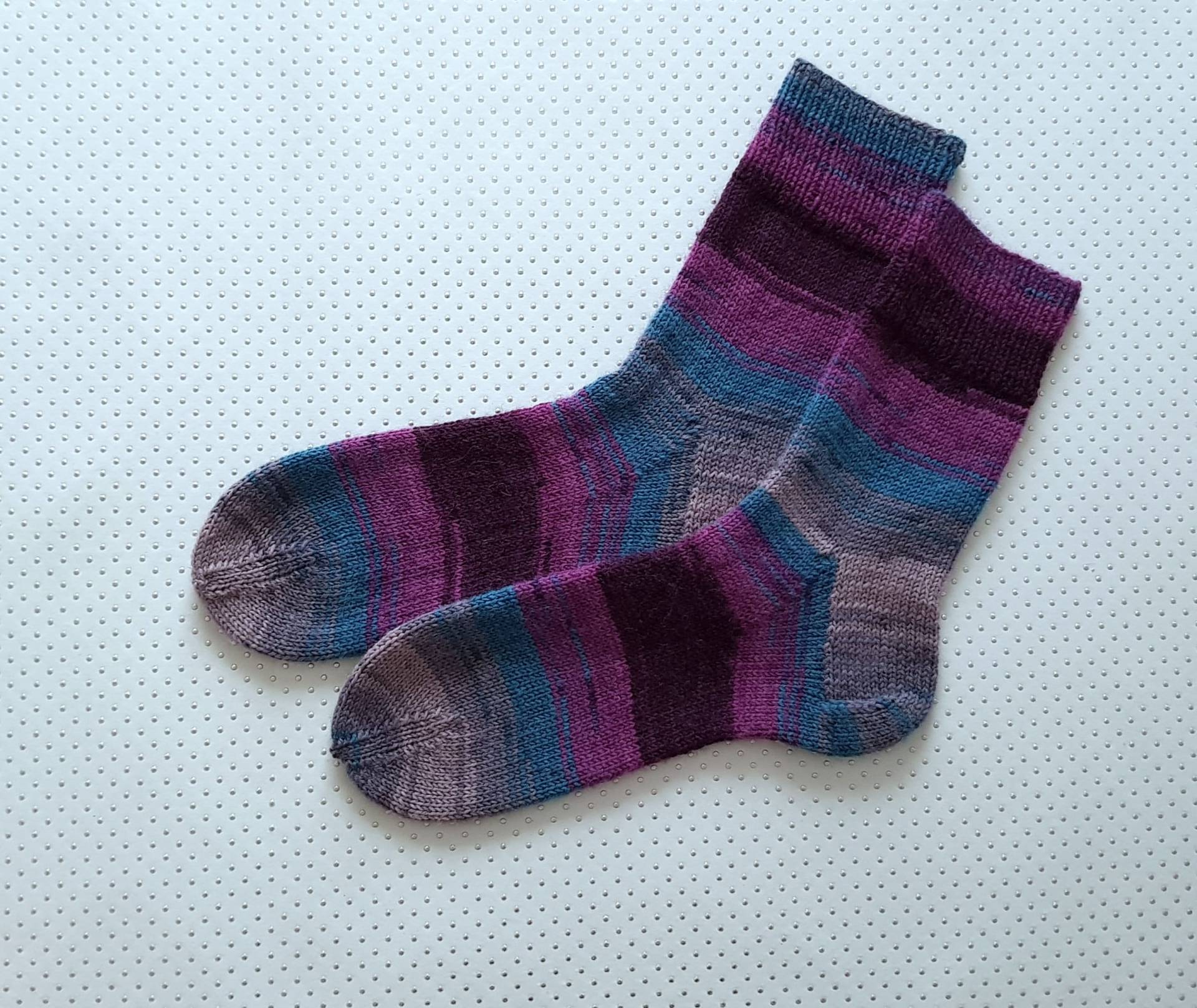Handgestrickte Socken Größe 38-39 von Marina5000