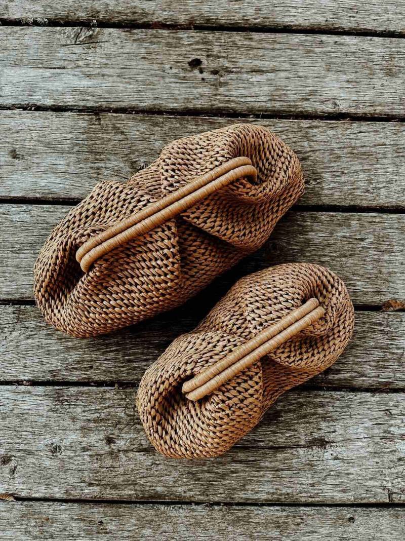 Raffia Pelmeni Clutch Gehäkelte Holzschließe Wolke Tasche von MarinaAleksina