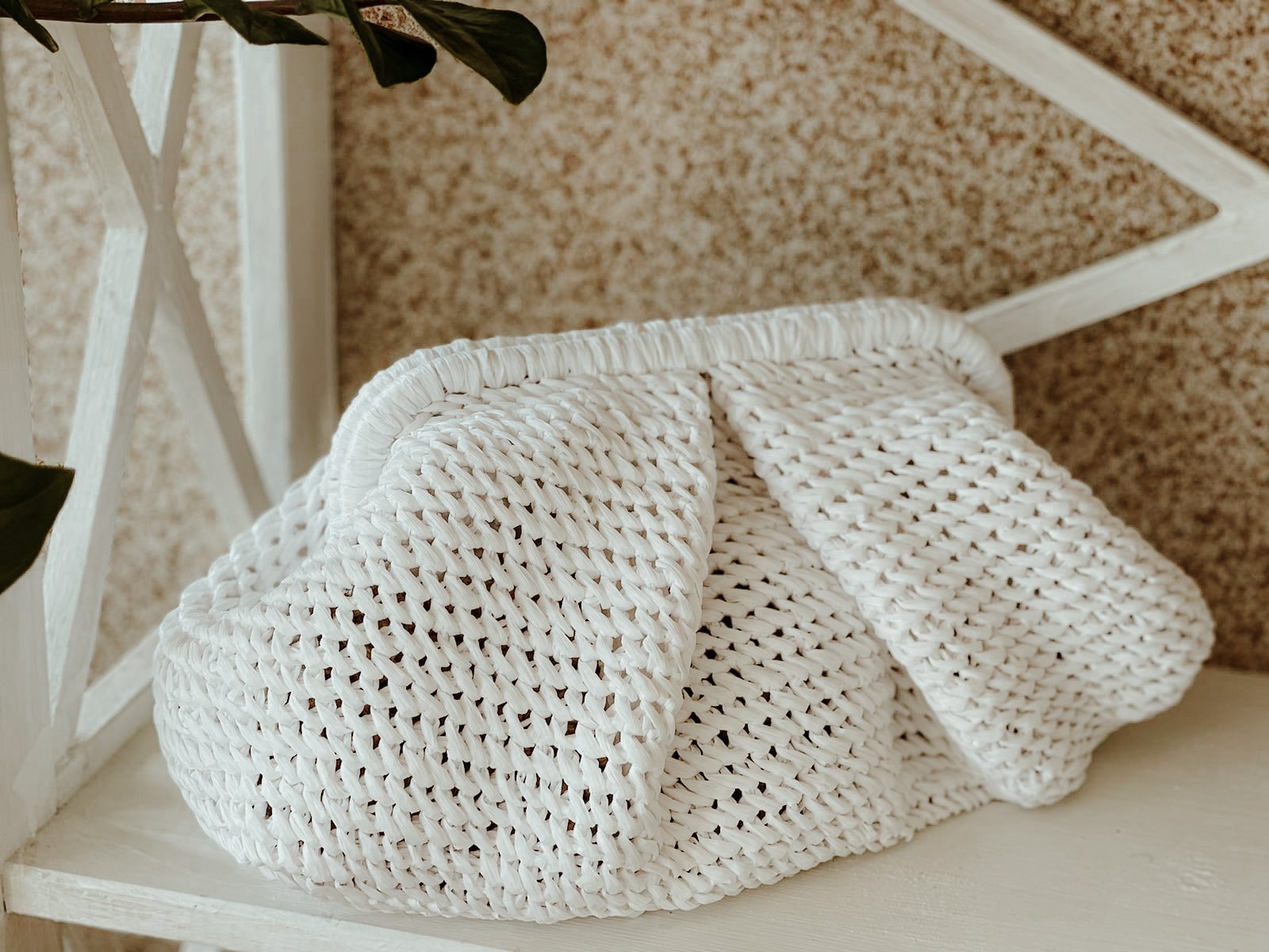 Voluminöse Weiße Pelmeni Geldbörse von MarinaAleksina