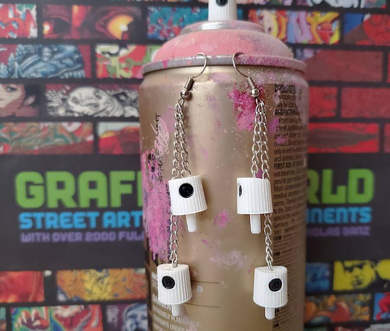 Ny Fettmütze Ohrringe von MarinaSharpDesigns