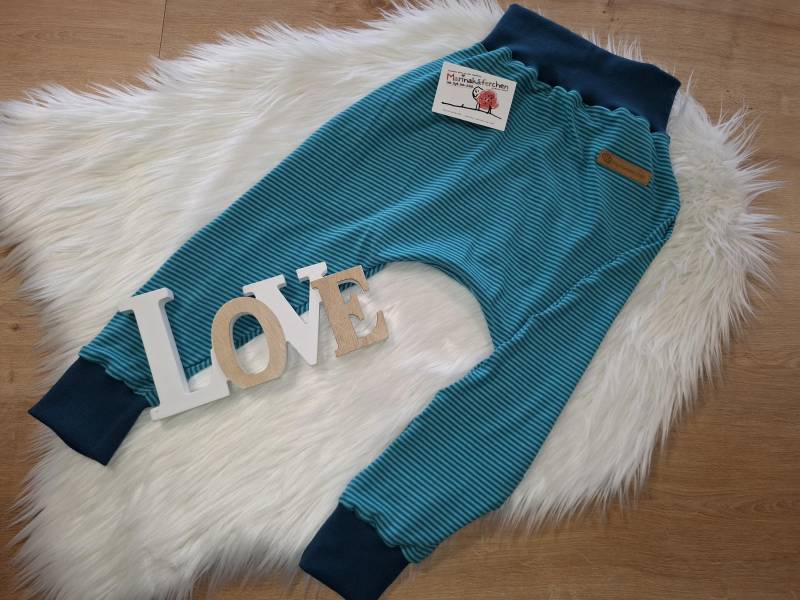 Handmade Pumphose Bequem Streifen Gestreift Jungen Kinder Mädchen Petrol Türkis Gr. 92 98 104 110 116 122 128 134 140 146 152 158 164 Handmade Pumphose Bequem Streifen Gestreift Jungen Kinder Mädchen Petrol Türkis Gr. 92 98 104 110 116 122 128 134 140 146 152 158 164 von Marinakaeferchen