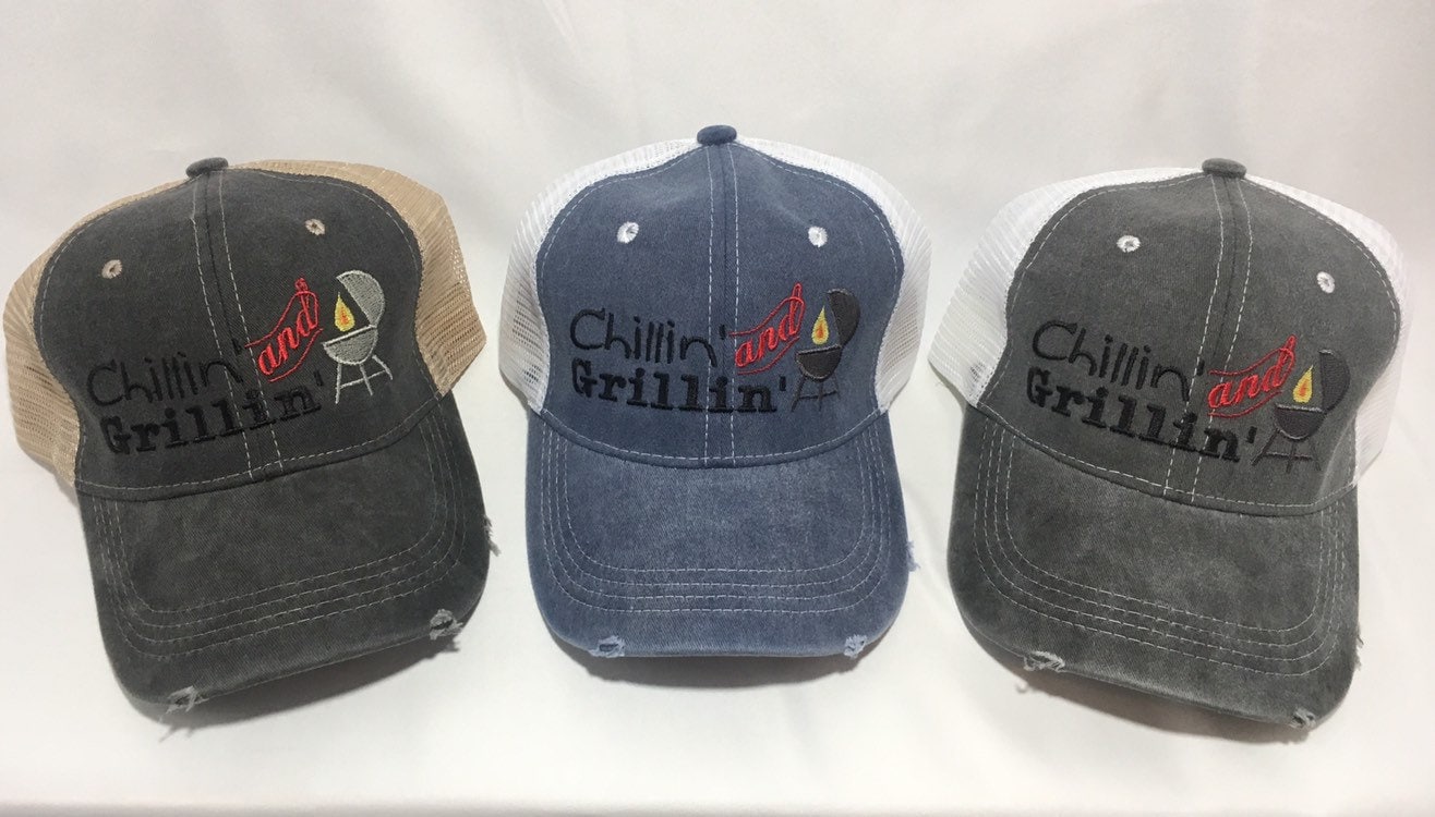 Chillin Und Grillin Bestickte Mützen von MariniDesignsShop