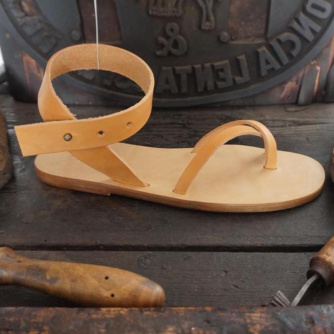 Damensandalen. Leder-Flip-Flops Mit Mario Doni-Riemen, Anpassbare Handgefertigte Sandalen, Leder Und Ledersandale, Hergestellt in Italien von MarioDoni