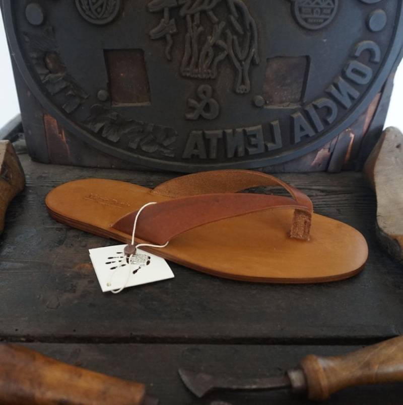 Handgefertigte Herrensandalen Aus Leder Und Echtem Auf Pflanzlicher Basis von MarioDoni