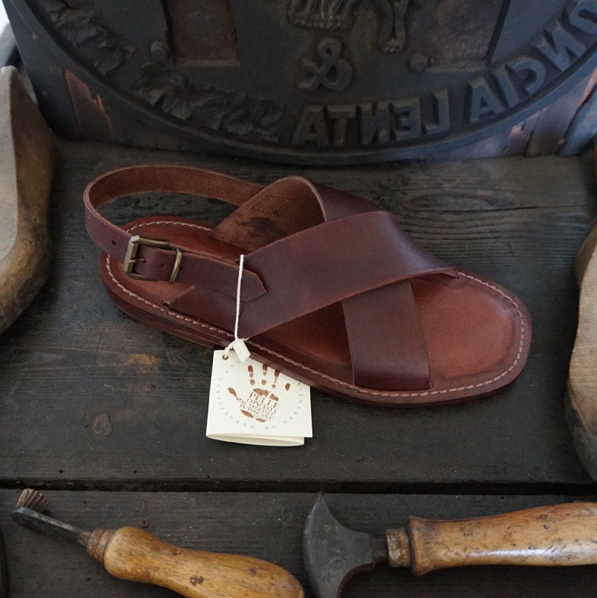 Handgefertigte Herrensandalen Aus Leder Und Pflanzlichem Mario Doni, Anpassbare Handgefertigte Ledersandale Für Männer, Hergestellt in Italien von MarioDoni