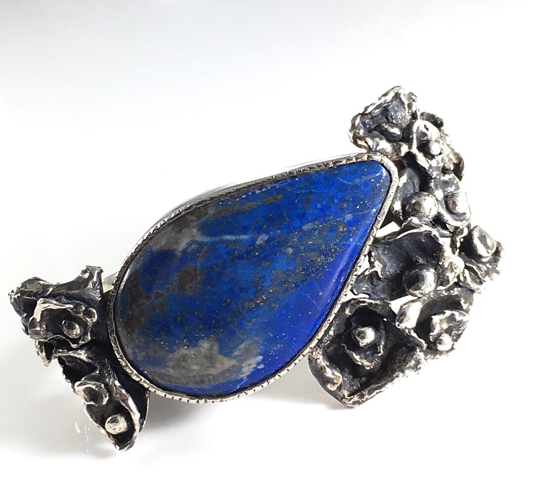 Lapislazuli Armband Silber Größe Mittel Edelstein Ooak Boho Armschmuck Blauen Lapis Stein Armreif von MariposaJewelryWorks