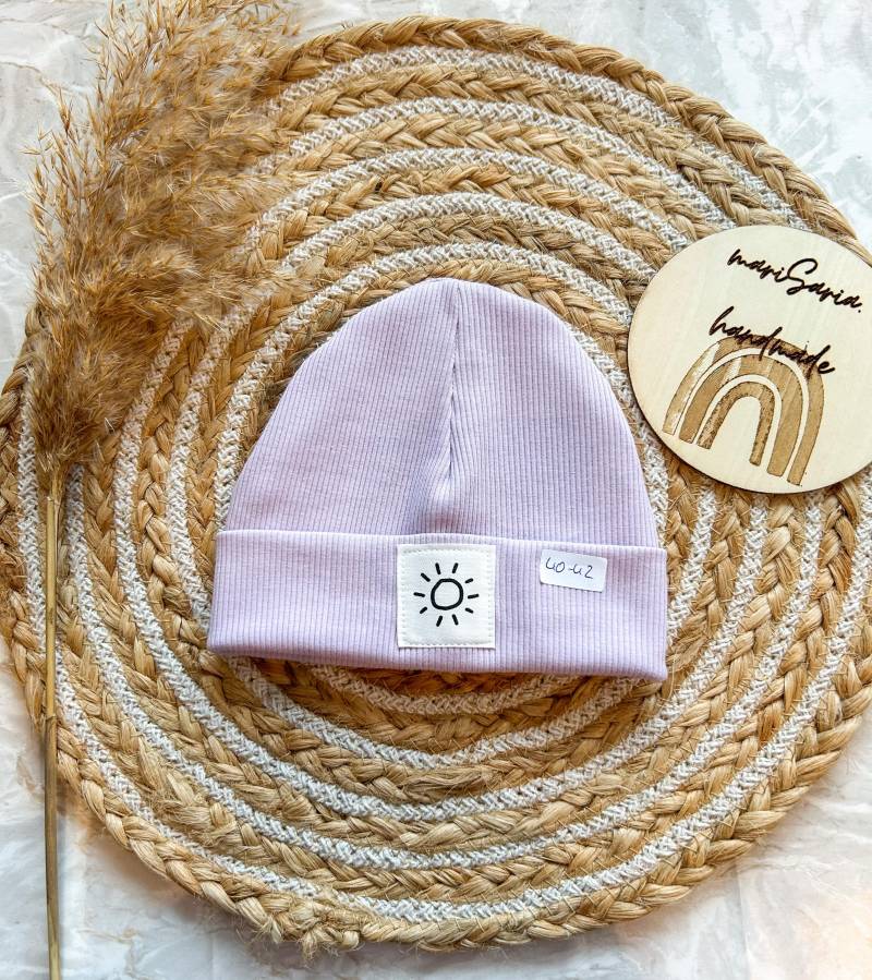 Hipster Beanie Mit Patch von MarisariaHandmade